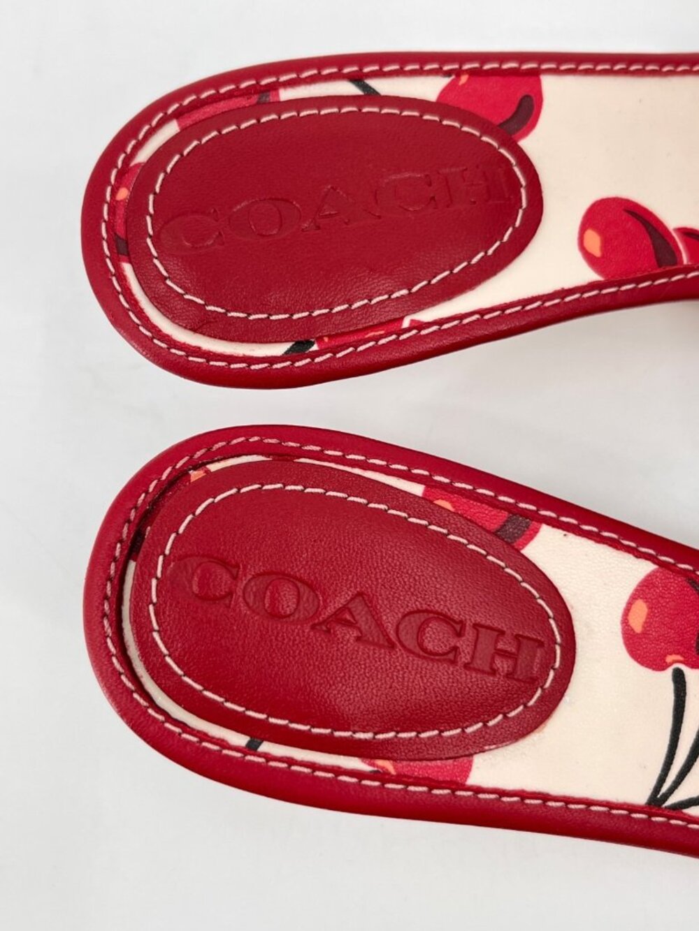 COACH Margot Sandal Red Cherry Print Leather Buckle Strap Kitten Size 6 - Picture 10 of 16